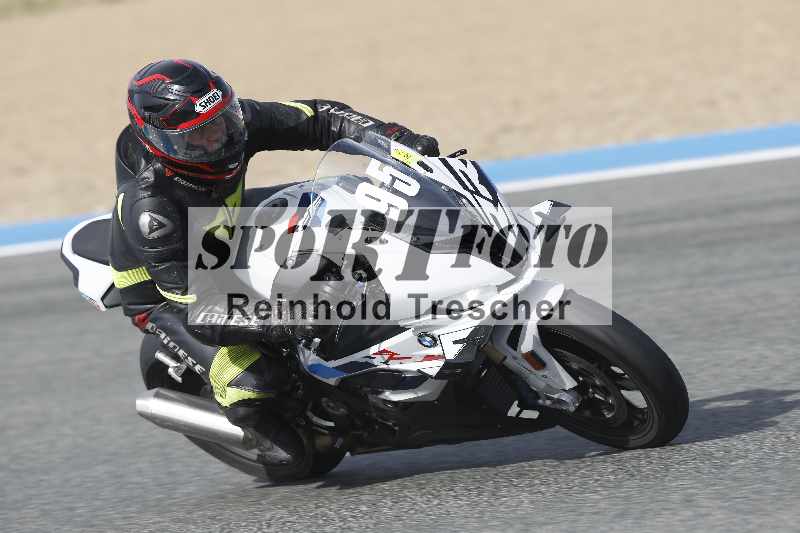 /Archiv-2024/02 29.01.-02.02.2024 Moto Center Thun Jerez/Gruppe gruen-green/95